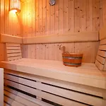 Strandvillen - Mit 2 Schlafzimmern, Terrasse Und Balkon Dr-434 아파트
