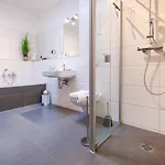 아파트 Strandvillen - Mit 2 Schlafzimmern, Terrasse Und Balkon Dr-434 *