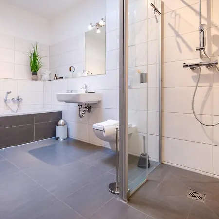 Apartman Strandvillen - Mit 2 Schlafzimmern, Terrasse Und Balkon Dr-434 *