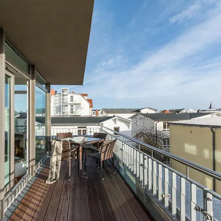Strandvillen - Mit 2 Schlafzimmern, Terrasse Und Balkon Dr-434