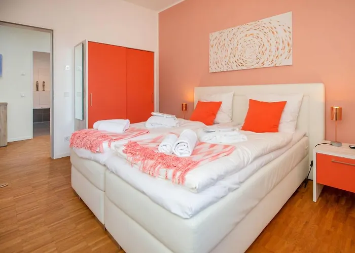 Strandvillen - Mit 2 Schlafzimmern, Terrasse Und Balkon Dr-434 شقة *